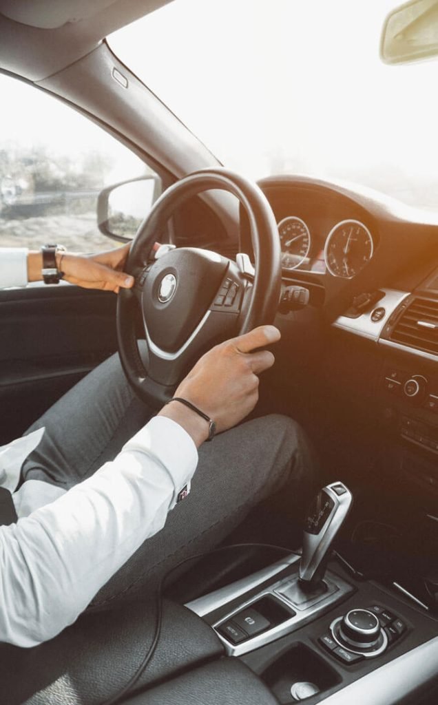 Chauffeur taxi professionnel à Nyon – service 24/7 Chauffeur taxi professionnel à Nyon – service 24/7